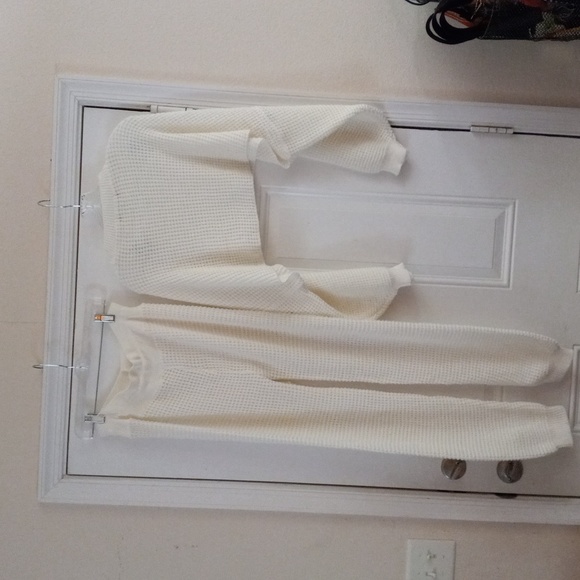 Waffle Knit Set Long Drawstring Pants w/Crop Long Sleeve Sweater Ivory M/L NWOT - Picture 6 of 6